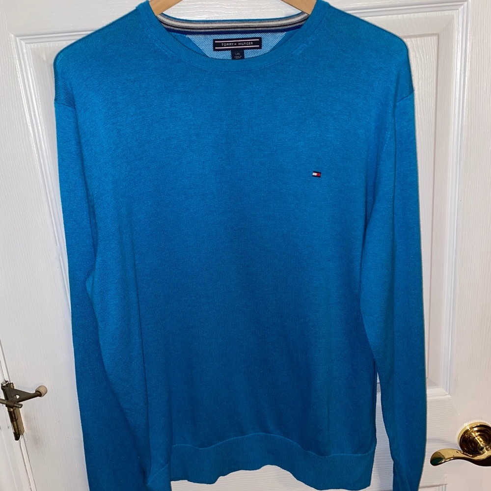 Men’s Tommy Hilfiger Crewneck Sweater.